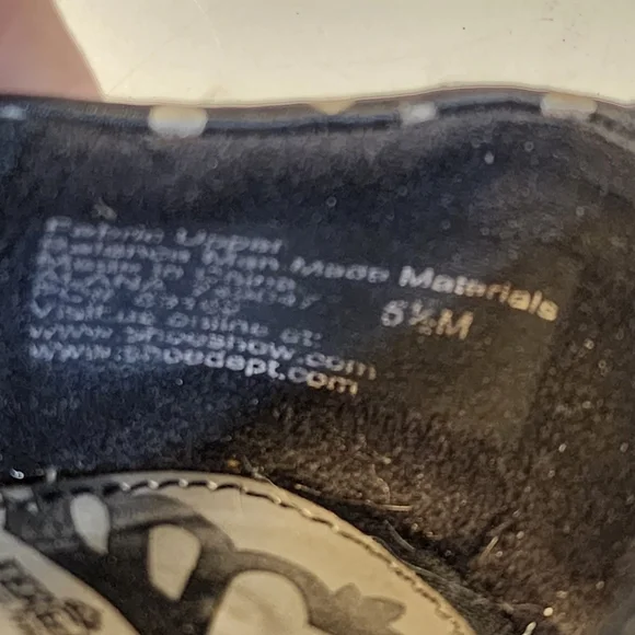 FERGALICIOUS Polka Dot Black Ballet Flats with Bow 5.5 - Picture 3 of 9